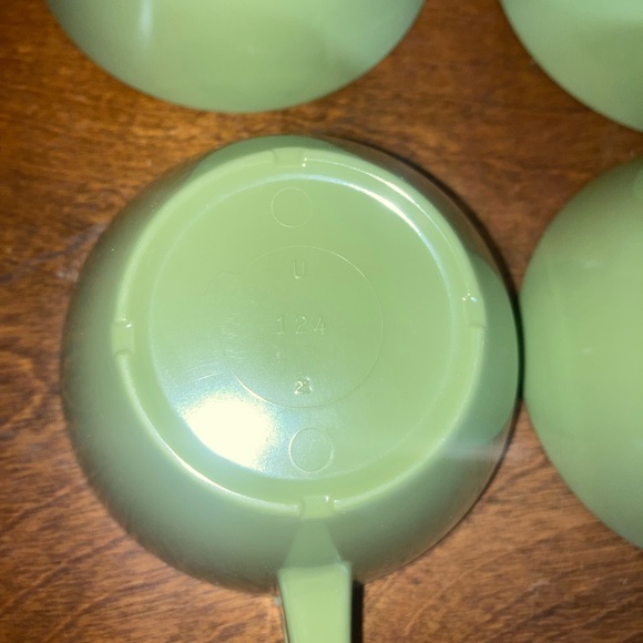 Melamine Tea Set - Picture 10 of 12